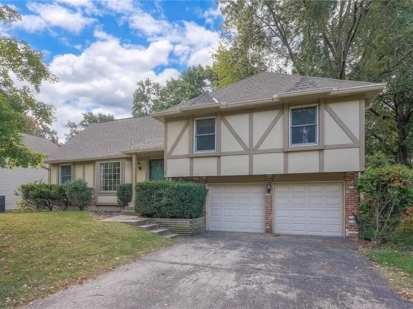 12321 W 102nd St, Lenexa, KS 66215