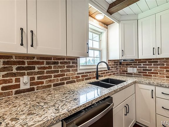 5th image of 1009 Old Saint Marys Rd