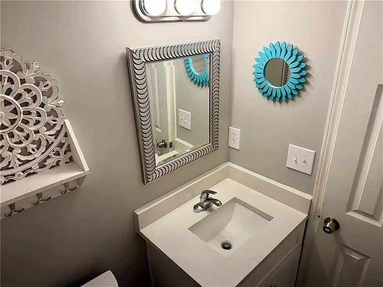 1059 Mariners Dr — Photo 21