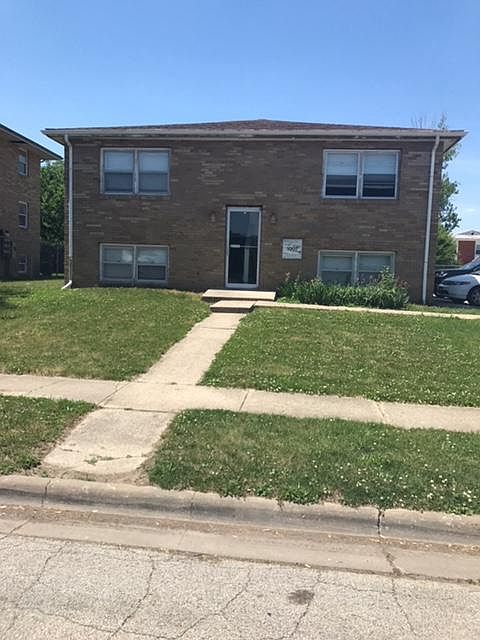 2nd image of 1007 Sheryl Ln APT C