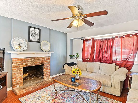 5th image of 9136 Feather River Way