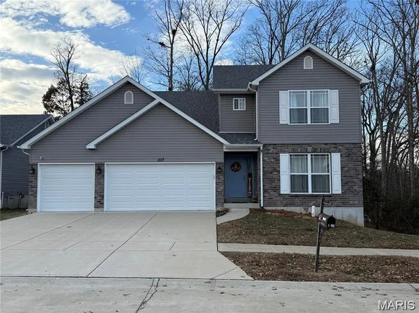 1117 Austin Dr, Herculaneum, MO 63048
