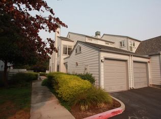 201 Bowsprit Ln, Foster City, CA 94404