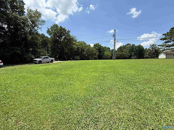 4th image of 371 Will Holt Rd