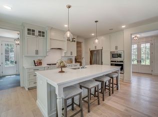 4930 Dodd Rd, Eagan, MN 55123