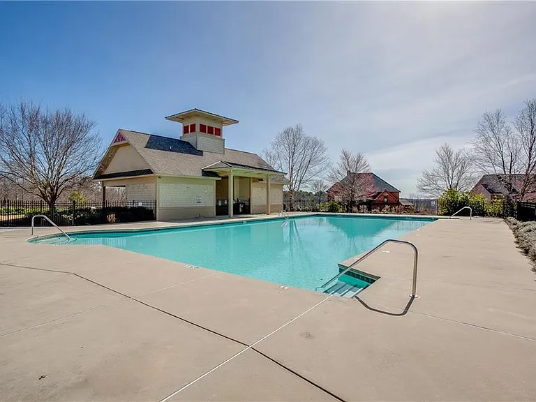 4612 Grandview Pkwy — Photo 80