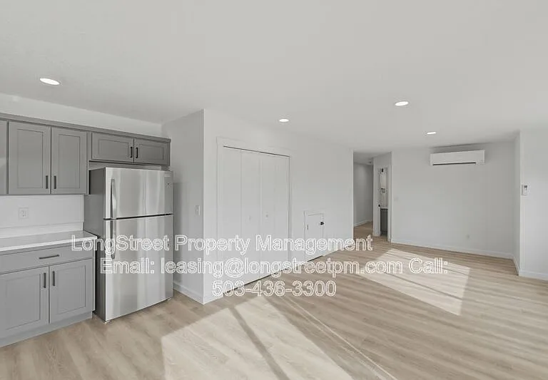 820 S 19th St — Photo 22