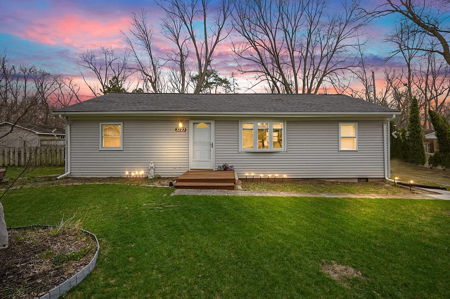 3223 Twinleaf St photo 1