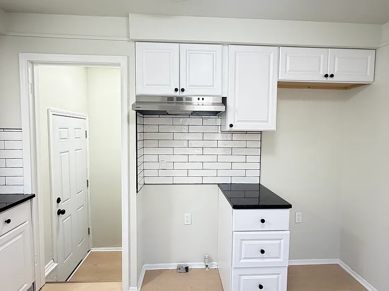 15753 Ellis St — Photo 11