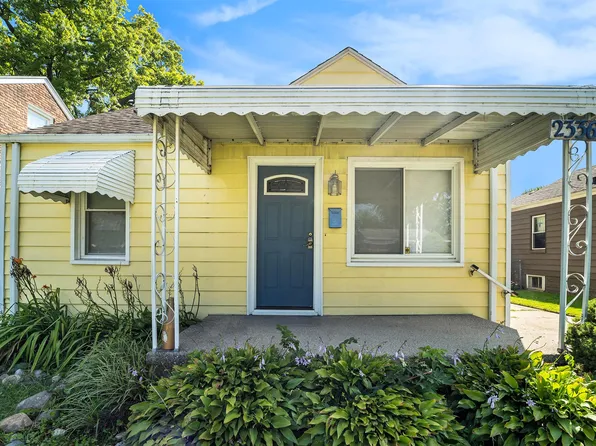 23368 Hazelwood Ave, Hazel Park, MI 48030