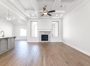 3308 Porter Dr, Edmond, OK 73012