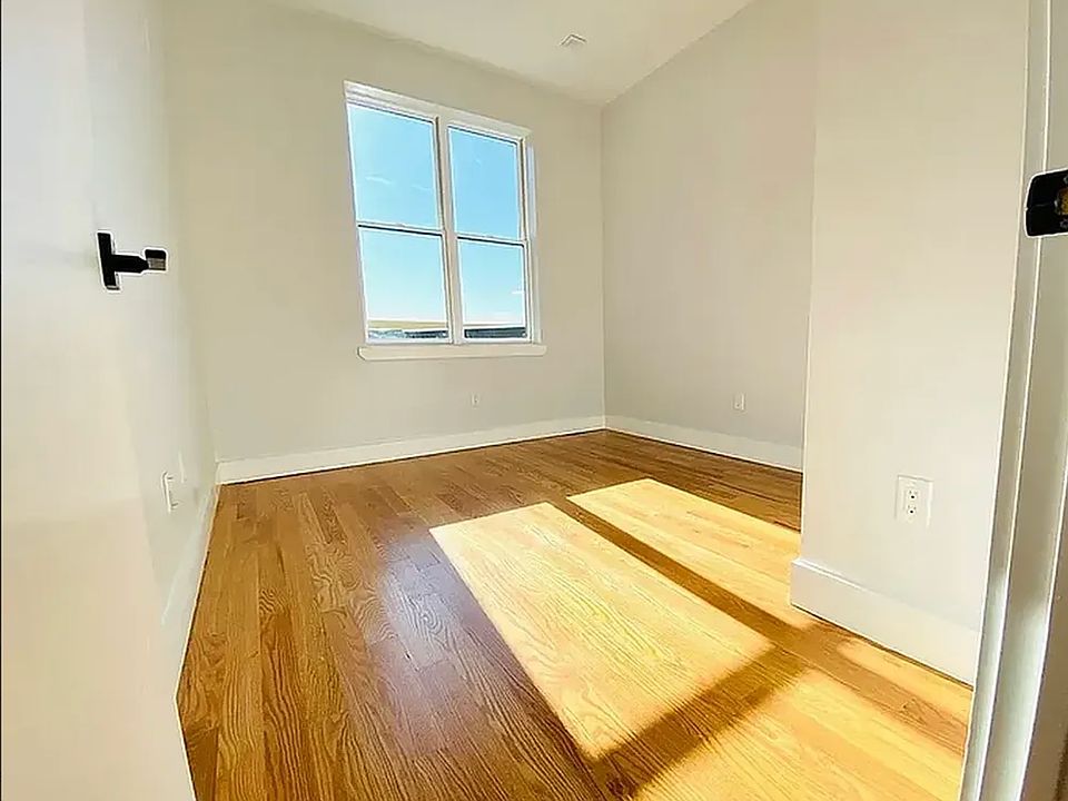 1st image of 2178 Bergen St #4C