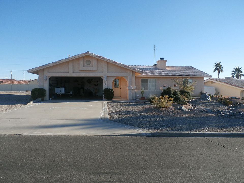 1st image of 2020 Burgundy Dr