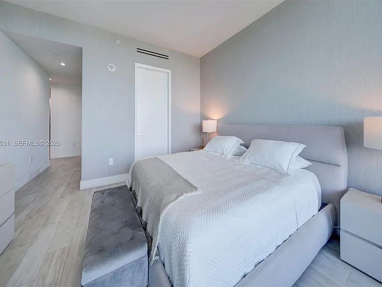 10201 Collins Ave #804 — Photo 19