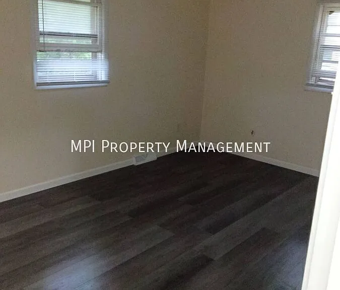 9519 W Bradley Rd — Photo 7