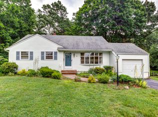 18 Daniel Dr, Middletown, NJ 07748