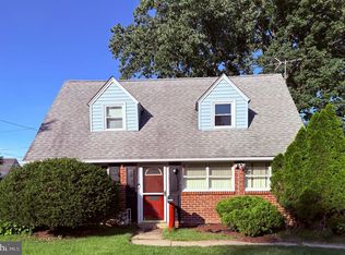 824 Quince Ln, Secane, PA 19018