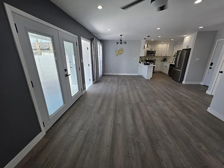 15955 Lassen St — Photo 22