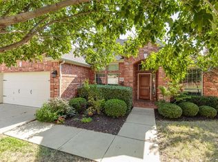 8664 Glenburne Dr, Fort Worth, TX 76131