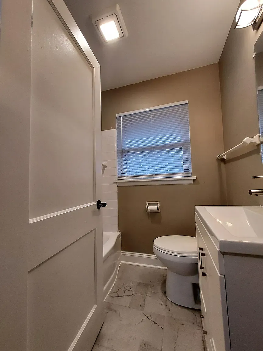 2 bed, 1450 sqft, $1,050 — Photo 1