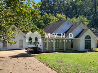 7354 Mockingbird Ln, Olive Branch, MS 38654