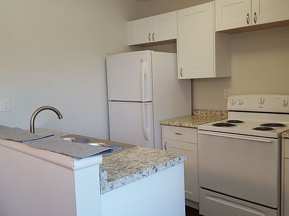 2nd image of 108 E Tiffany Dr APT 4