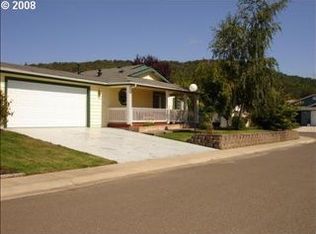 225 Littlebrook Ln, Roseburg, OR