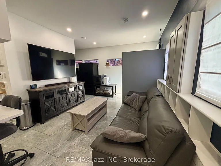 751 Phillip Murray Ave #3 — Photo 2