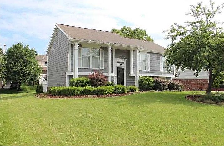 1st image of 120 Clearbrook Dr