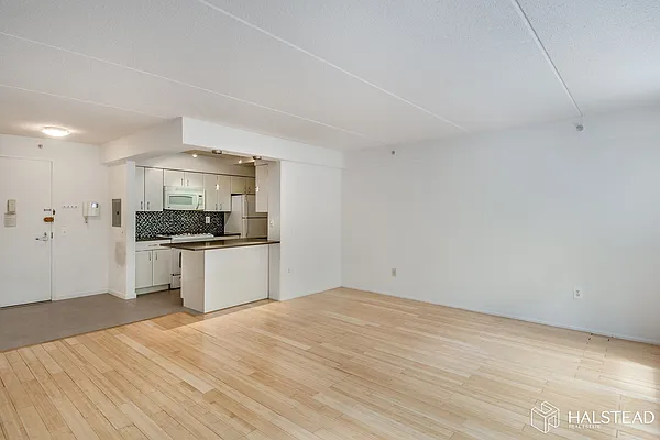 Sold by Halstead Real Estate | media 3