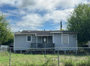 1346 Daytona Dr, Corpus Christi, TX 78415