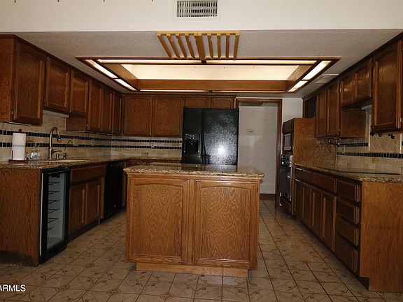 4th image of 18014 N 78th Dr