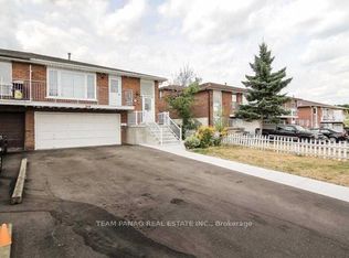 47 Madison St, Brampton, ON L6S3C4