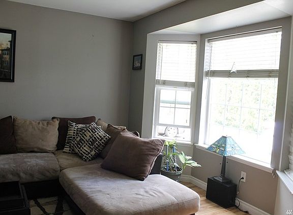 5th image of 8011 14th Avenue Ct E