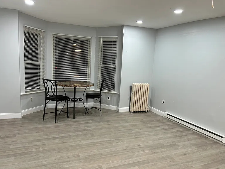173 W Ridge St #4 — Photo 12