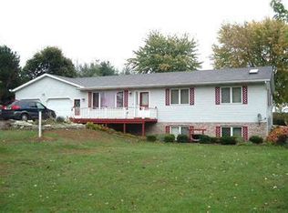 9427 S Vassar Rd, Millington, MI 48746