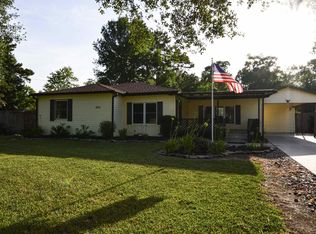 900 Ryan Rd, Sour Lake, TX 77659