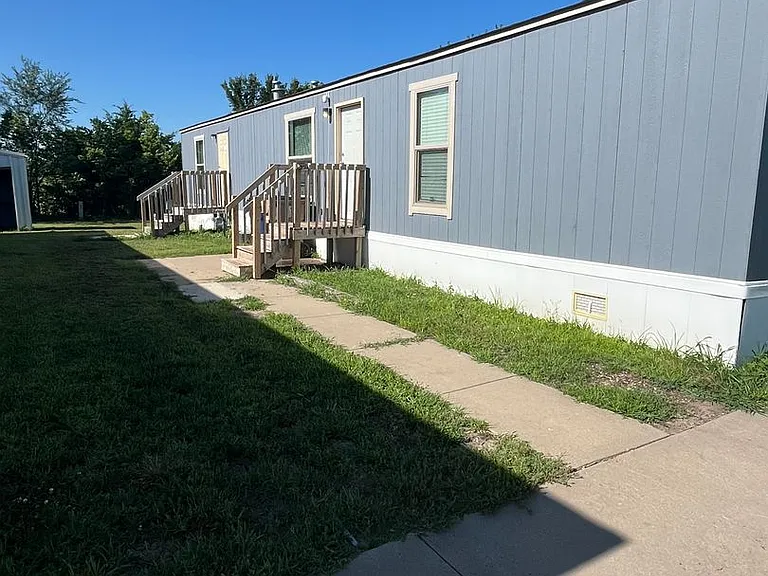 764 Wilson Dr — Photo 31