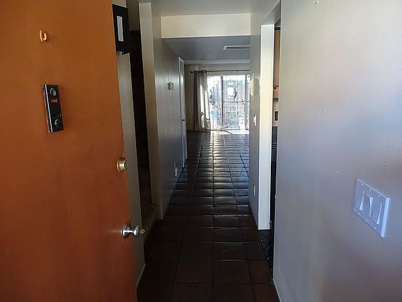 2nd image of 2875 N Tucson Blvd APT 39