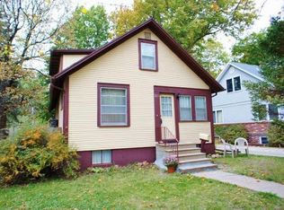 925 N 37th St, Lincoln, NE 68503