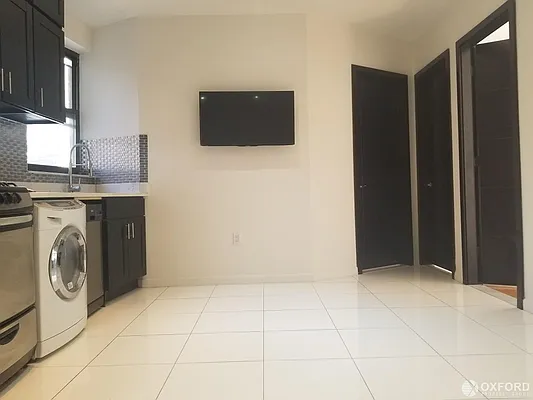 Rented by Oxford Property Group | media 17