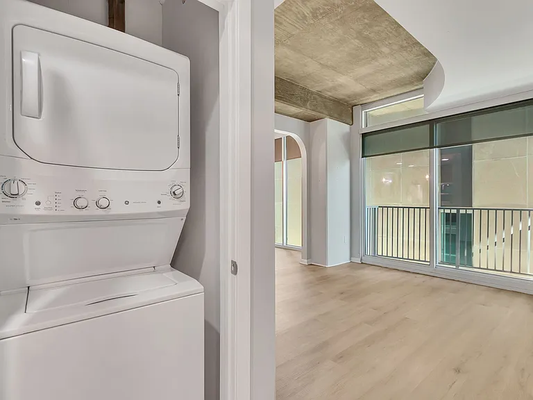 415 Church St #1105 — Photo 23