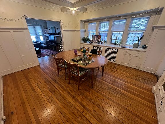 5th image of 3041-43 N Farwell Ave #38d3f12d5