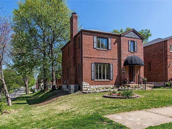 2nd image of 6659 Lindenwood Pl