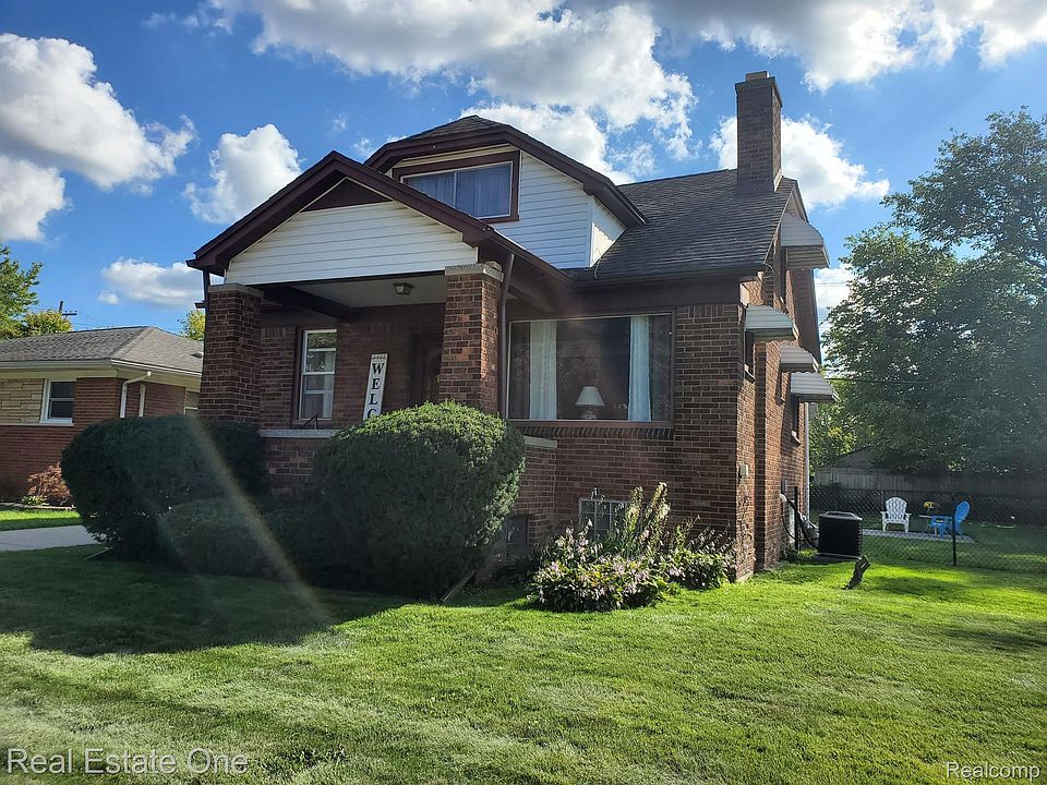 1st image of 15115 Dasher Ave