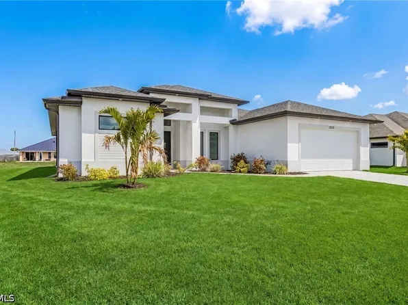 1215 SW 21st Ave, Cape Coral, FL 33991