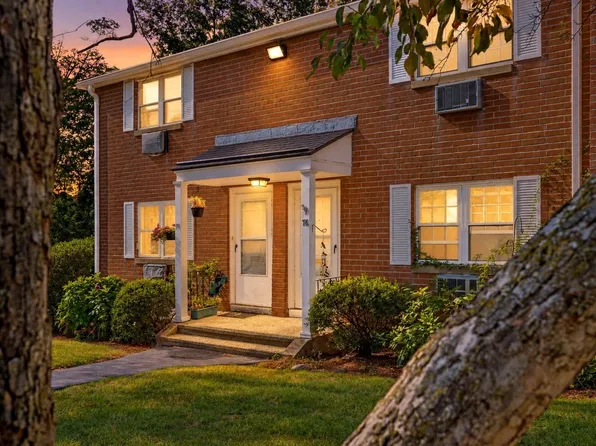 76 Jefferson St Unit 76, North Andover, MA 01845
