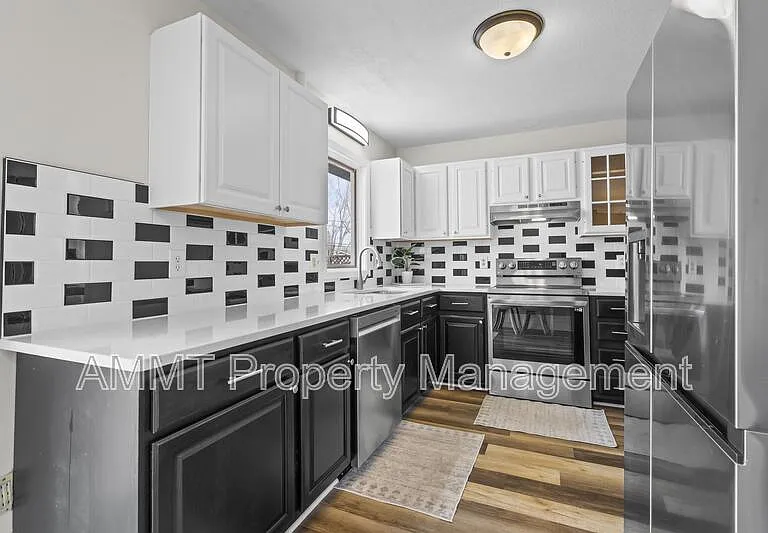 1330 Brockman Ave — Photo 1