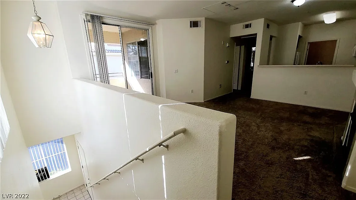 1 bed, 816 sqft, $1,395 — Photo 4