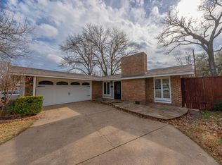 821 Fontana Ave, Richardson, TX 75080